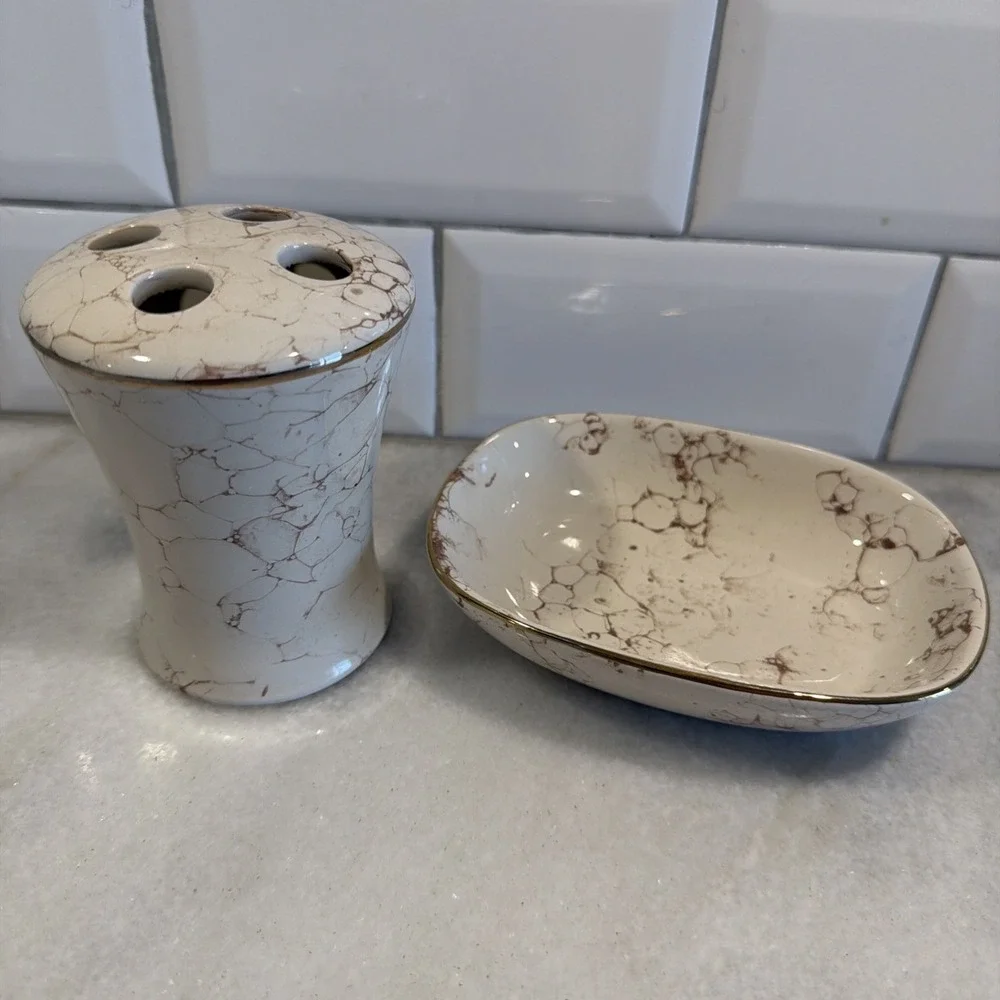 Vintage Collage Ceramic Toothbrush/soap/trinket Dish Bath Set GW992